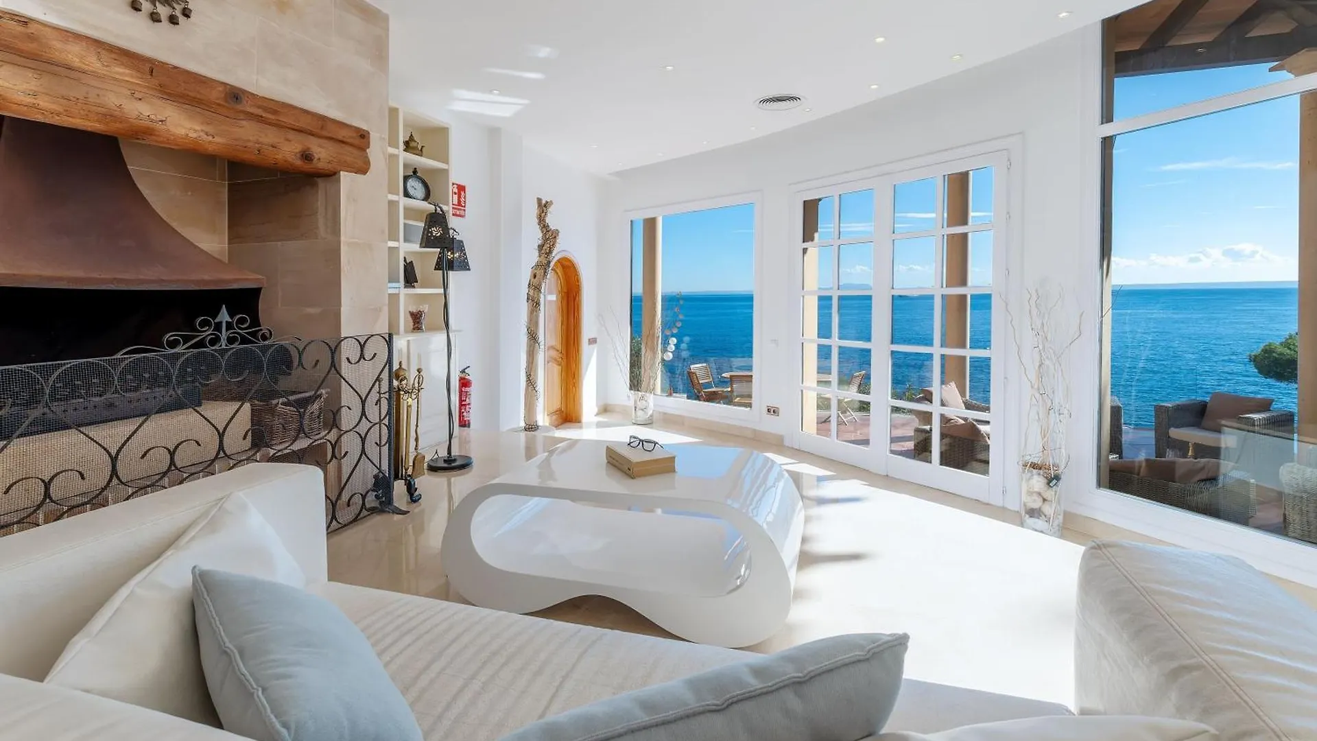 Cala Vinas  Spektakulaere Villa Am Meer Cala Vinas (Mallorca)